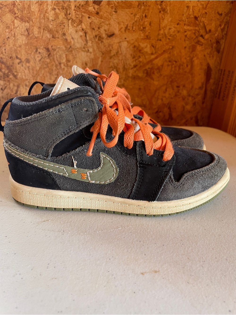 Jordan Kids High-Top Sneakers in Black, Gray & Orange